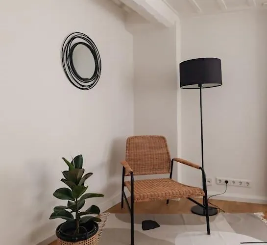 Gemuetliche Altbauwohnung Mitten In Der Altstadt Daire